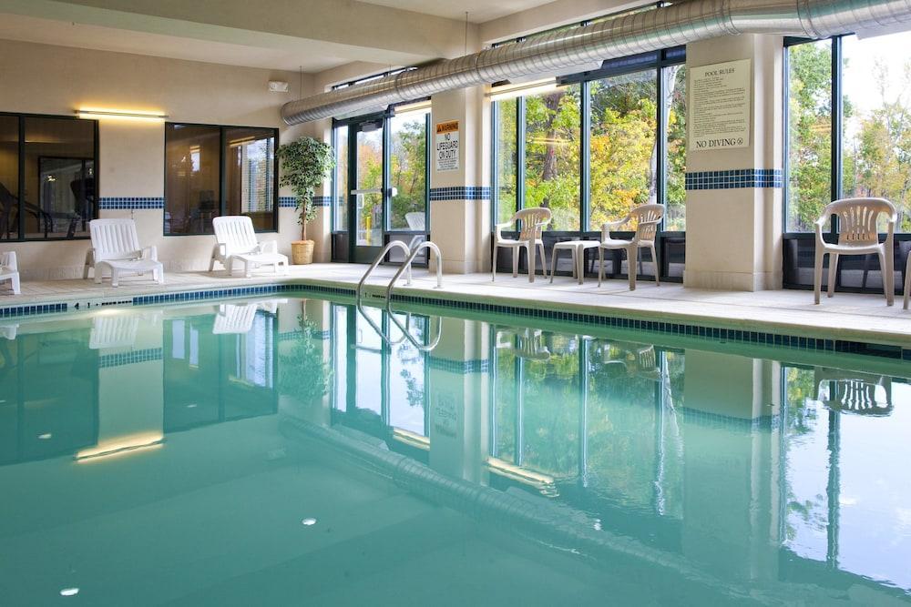 Holiday Inn Express Syracuse Airport By Ihg North Syracuse Buitenkant foto