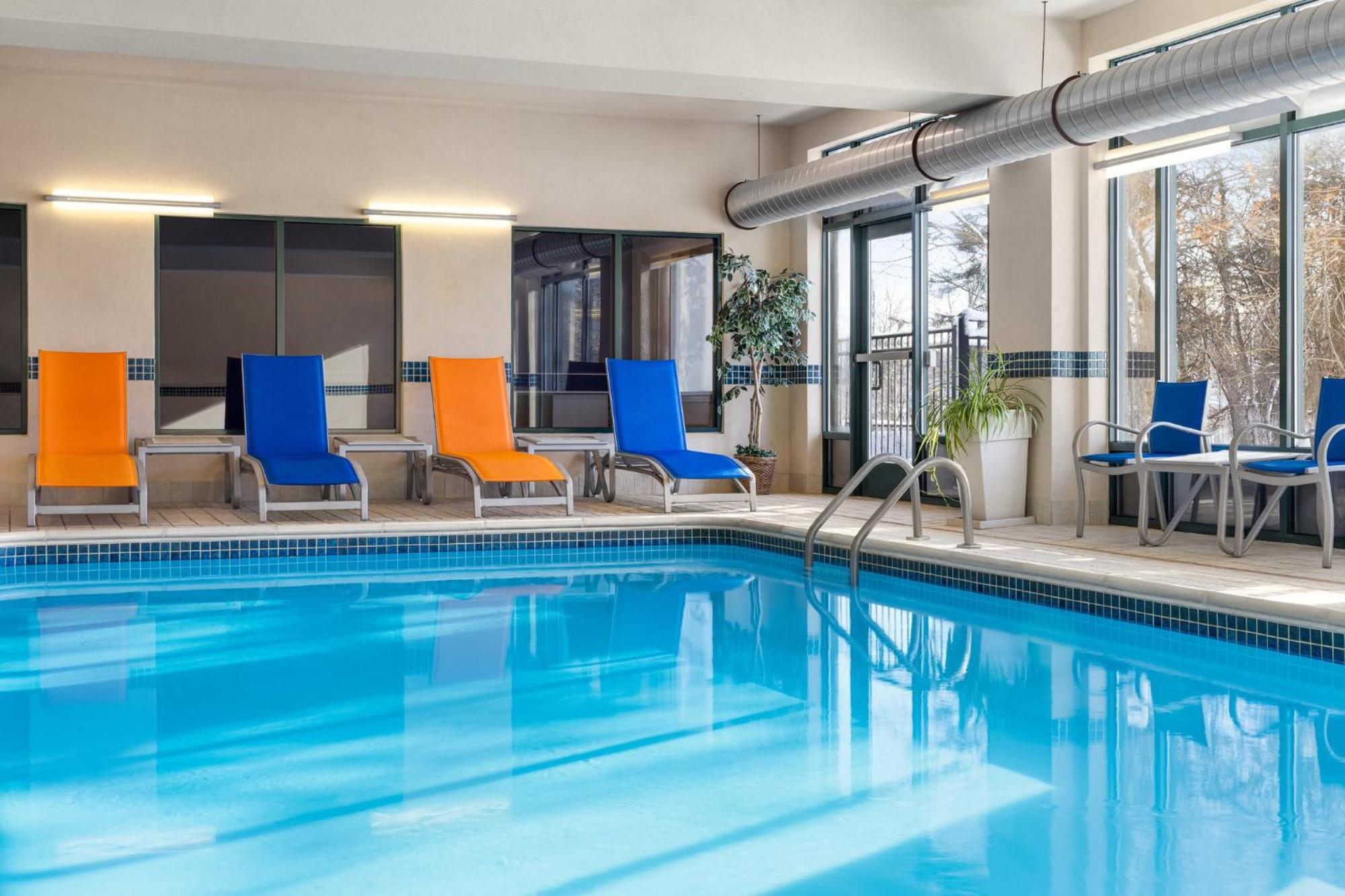 Holiday Inn Express Syracuse Airport By Ihg North Syracuse Buitenkant foto