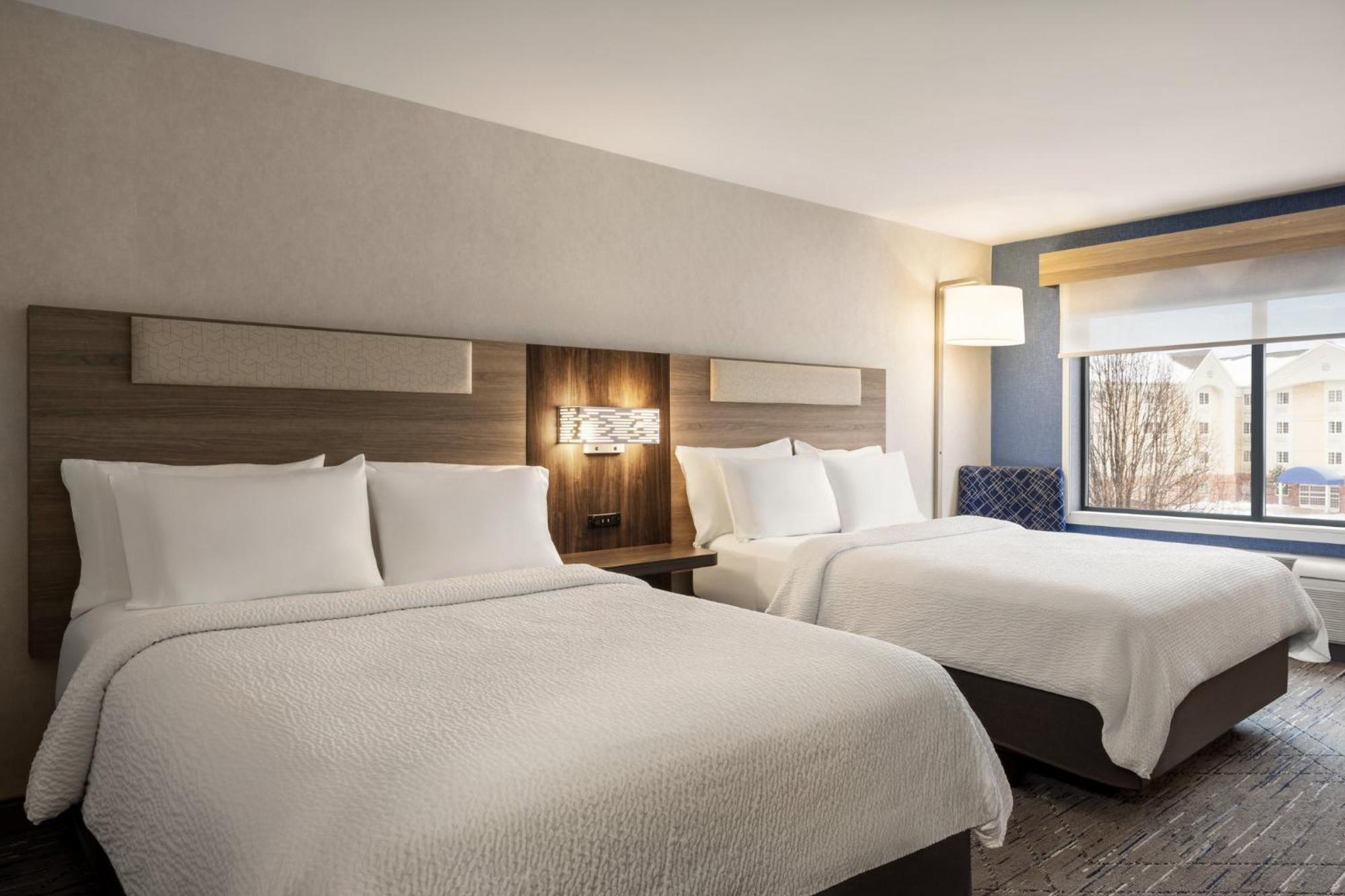 Holiday Inn Express Syracuse Airport By Ihg North Syracuse Buitenkant foto