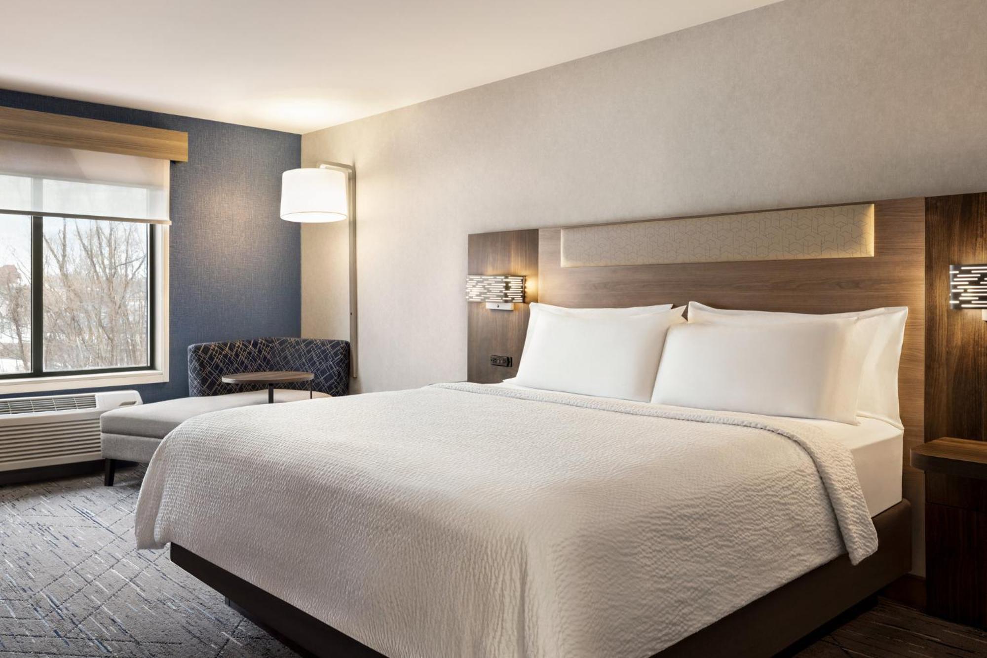 Holiday Inn Express Syracuse Airport By Ihg North Syracuse Buitenkant foto